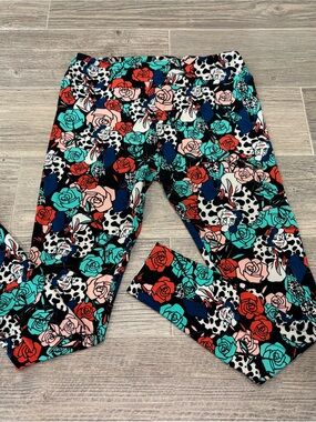 Lularoe Disney Cruella De Vil Women’s leggings Tall & Curvy